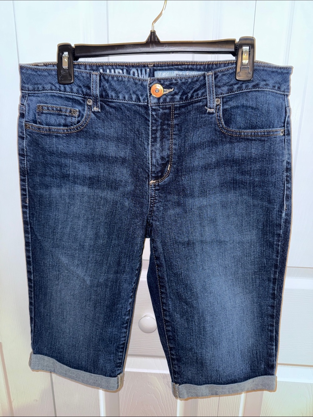 DKNY LUDLOW Dark Blue Cropped Denim Bermuda Shorts EUC